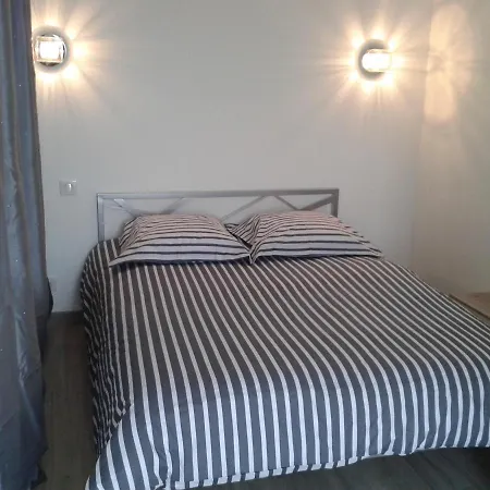T2 Design Centre A Pied Apartman *